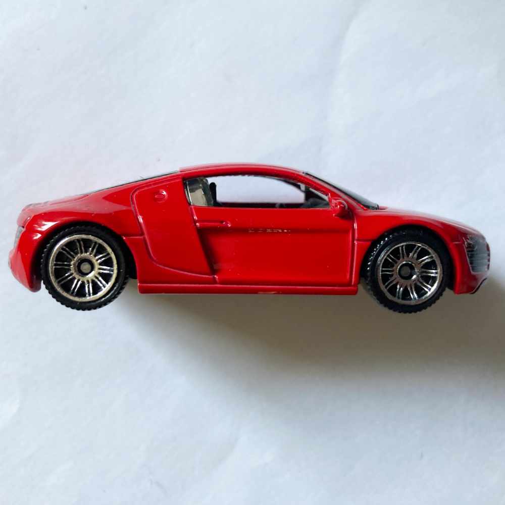 Matchbox | Audi R8 red 2008 - without packaging