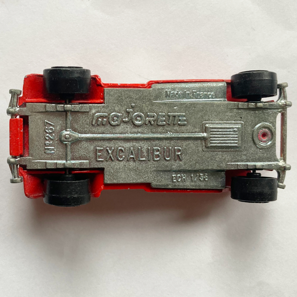 Majorette | No 267 Excalibur rot / Dach fehlt - ohne Verpackung