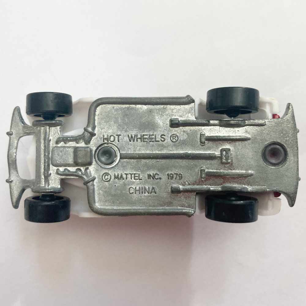 Hot Wheels | 3-Window '34 rotmetallic/weiß 2004 - ohne Verpackung