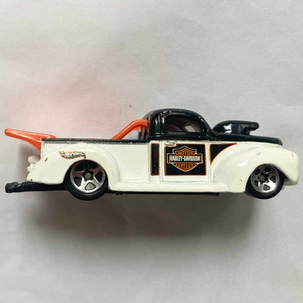 Hot Wheels | '40 Ford Truck weiß/schwarz HARLEY DAVIDSON 2001 - ohne Verpackung