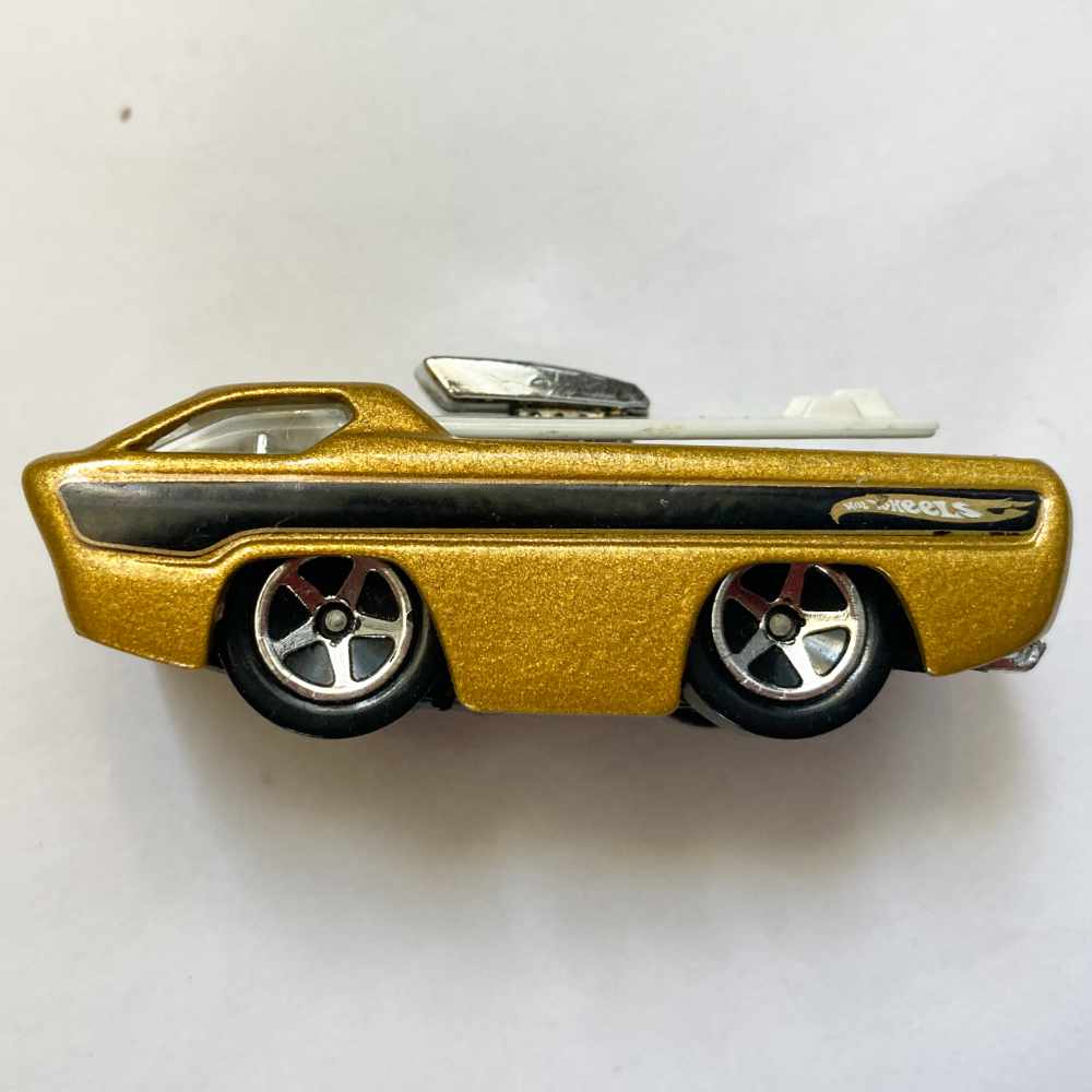 Hot Wheels | DEORA (Tooned) Metalflake Gold 2004 - ohne Verpackung