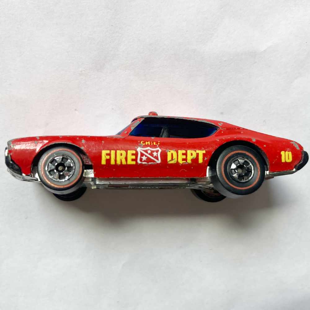 Hot Wheels | Redline Chief's Special FIRE DEPT rot - ohne Verpackung