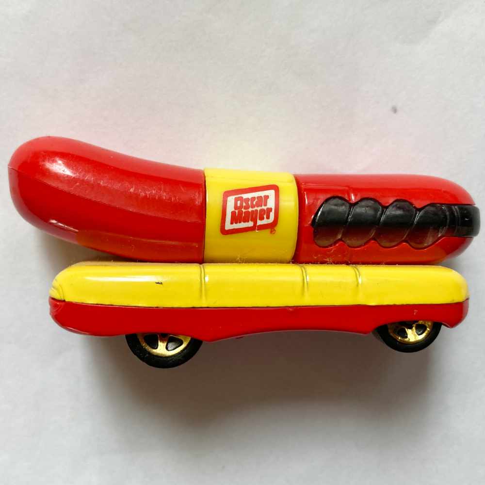 Hot Wheels | Oscar Mayer Wienermobile rot/gelb 2006 - ohne Verpackung