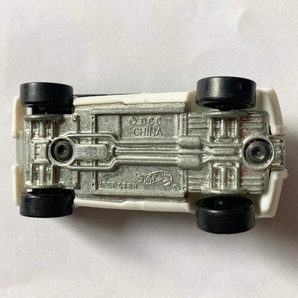 Hot Wheels | Jeepster violett/weiß 2002 - ohne Verpackung