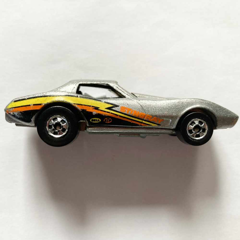 Hot Wheels | Blackwall Corvette Stingray Metalflake Silver 1988 - ohne Verpackung