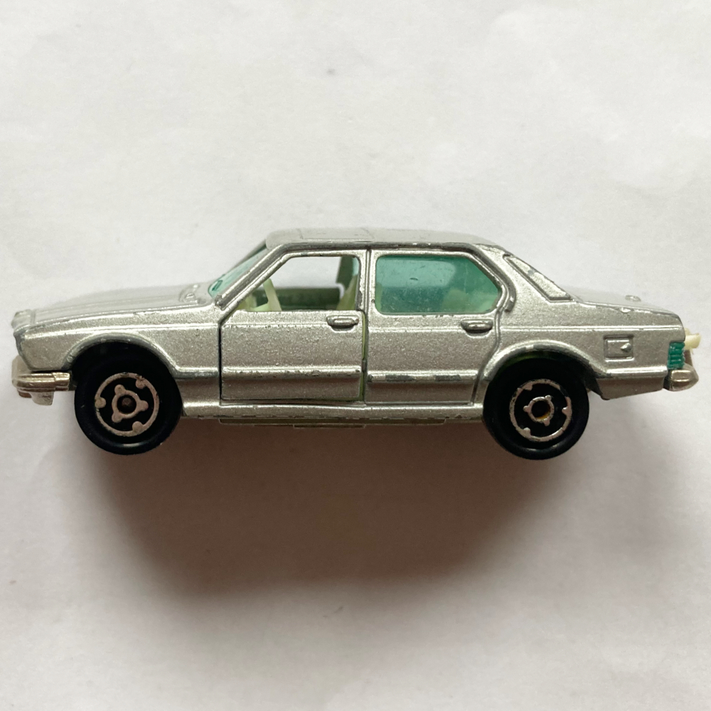 Majorette | No 256 BMW 733 silber - ohne Verpackung