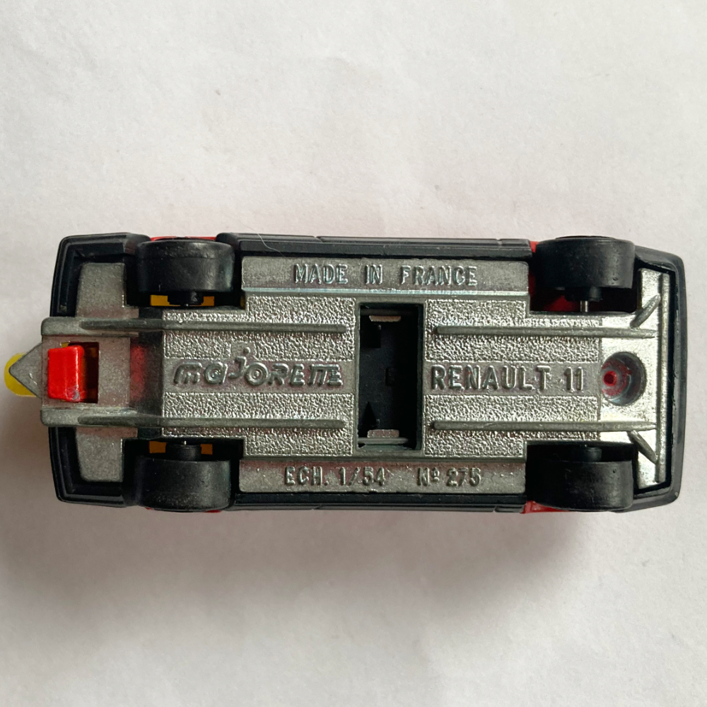 Majorette | No 275 Renault 11 rot - ohne Verpackung