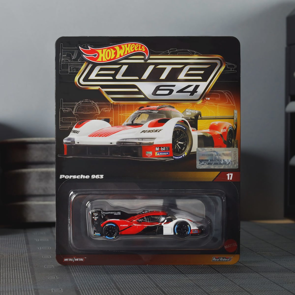 Hot Wheels | Elite 64 Porsche 963 red/black/white