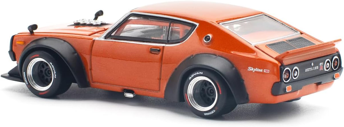 Pop Race | Nissan Skyline GT-R V8 Drift (Kenmeri) orange