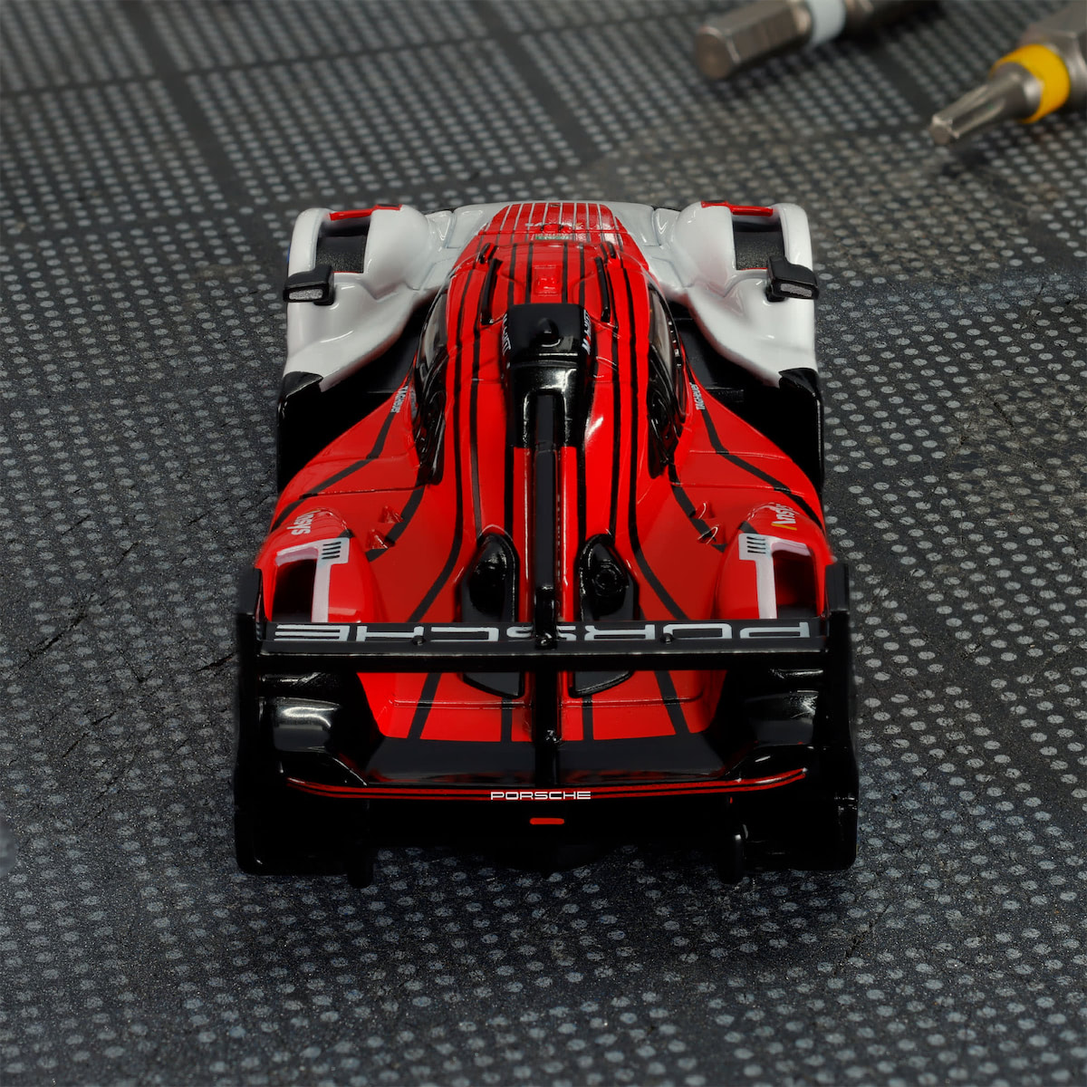 Hot Wheels | Elite 64 Porsche 963 red/black/white