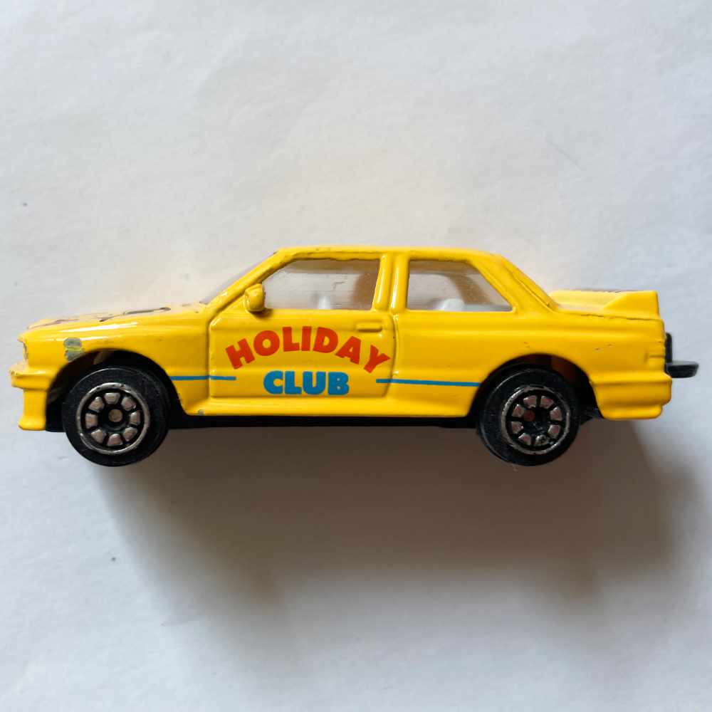 China | BMW HOLIDAY CLUB gelb - ohne Verpackung