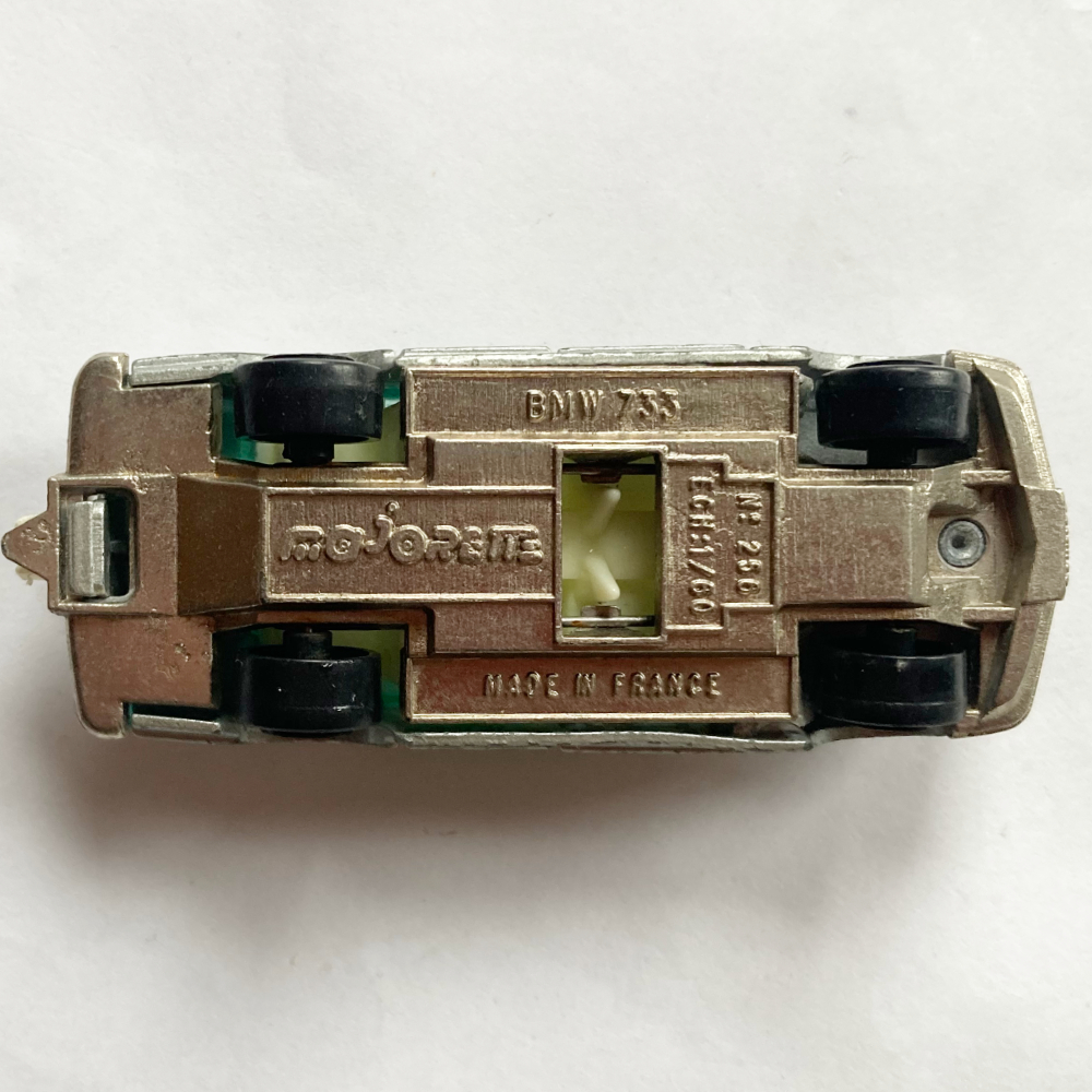 Majorette | No 256 BMW 733 silber - ohne Verpackung