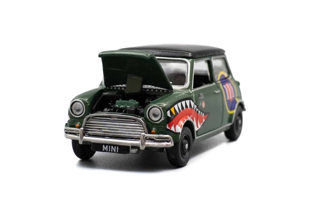 TINY Diecast | Mini Cooper Art Car SHARK olivgrün