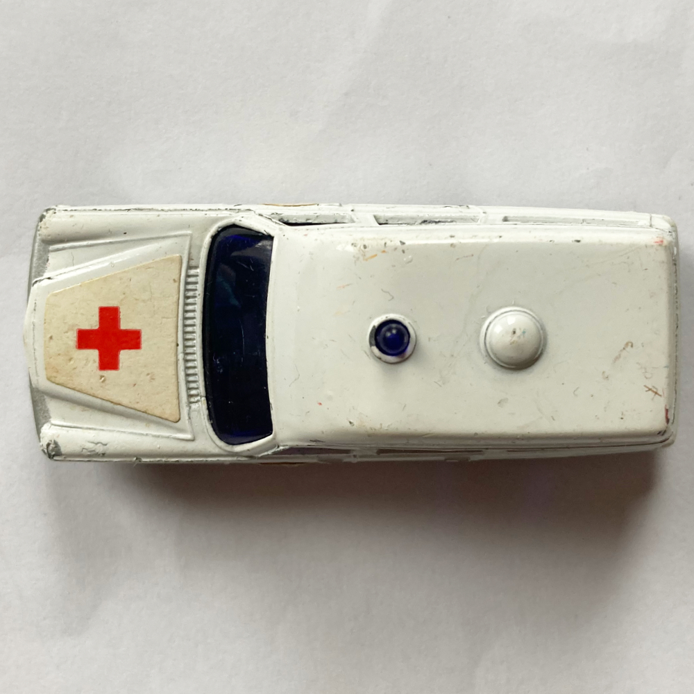 Corgi Juniors | Mercedes-Benz BINZ Ambulance weiß - ohne Verpackung