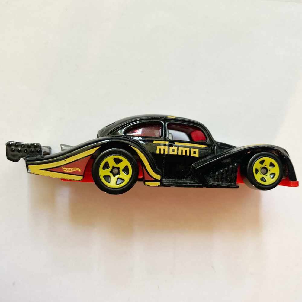 Hot Wheels | Volkswagen Käfer Racer MOMO schwarz - ohne Verpackung