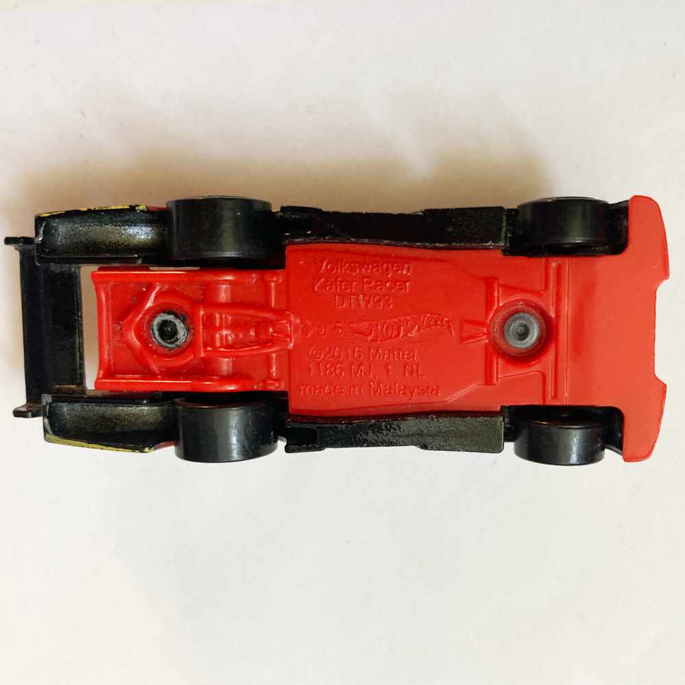 Hot Wheels | Volkswagen Käfer Racer MOMO schwarz - ohne Verpackung