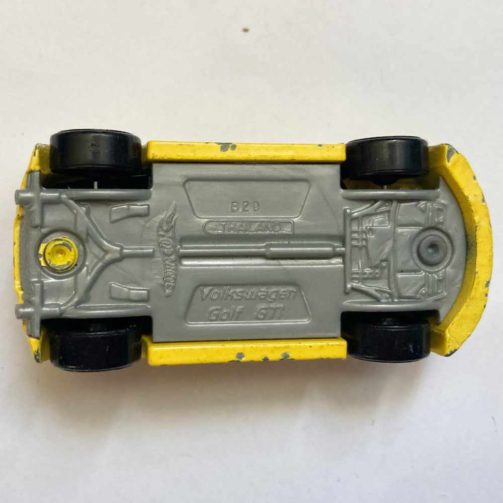 Hot Wheels | Volkswagen Golf GTI gelb - ohne Verpackung