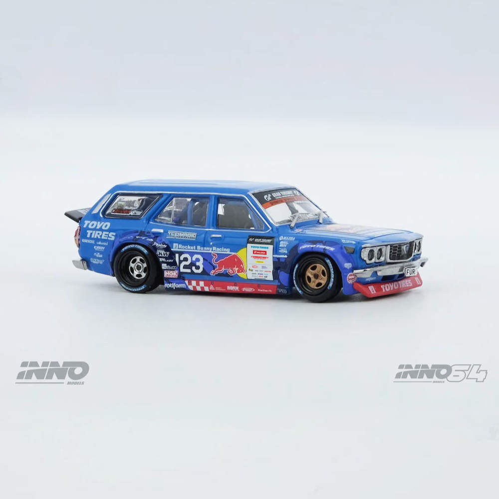 INNO64 Models | 1976 Mazda RX3 Mad Mike Station Wagon D1GP Serie 2024 blau