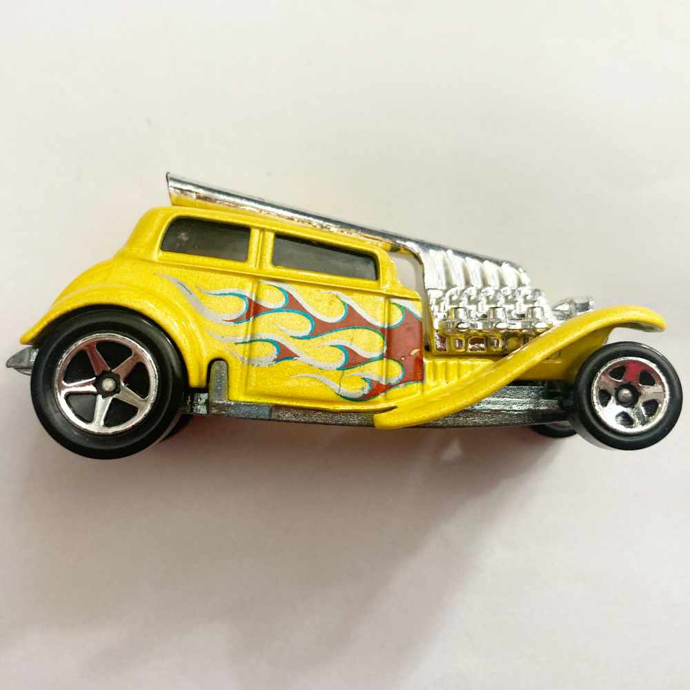 Hot Wheels | Straight Pipes gelb 2007 - ohne Verpackung